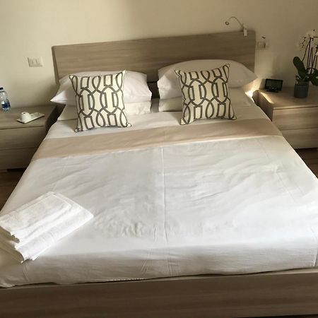 Santa Rosa Florence Apartments 3 Bedrooms - Private Parking Εξωτερικό φωτογραφία