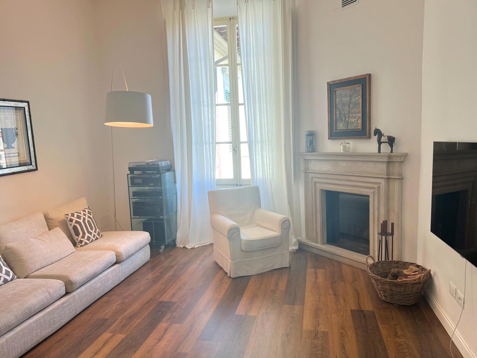 Santa Rosa Florence Apartments 3 Bedrooms - Private Parking Εξωτερικό φωτογραφία